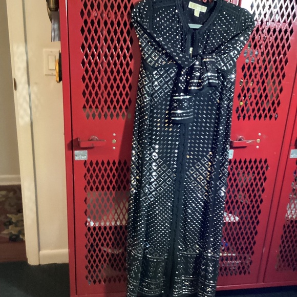 Michael KORS.   STUNNI.black dress amazing size large all kinds of metal designs - Picture 1 of 11